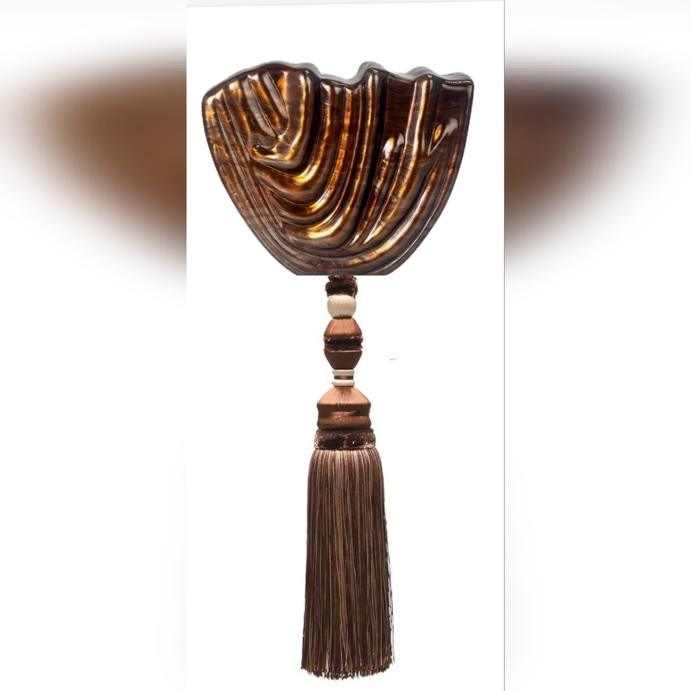 Stunning Acrylic Clutch With Silk Tassel.